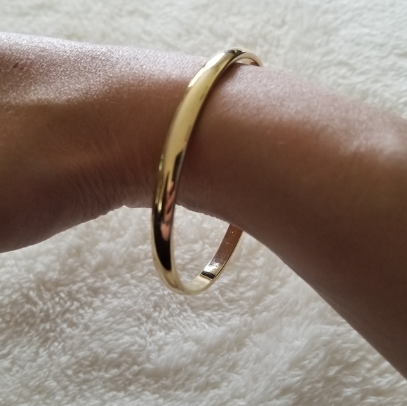 Vintage Monet Costume Jewelry Bracelet Gold Tone